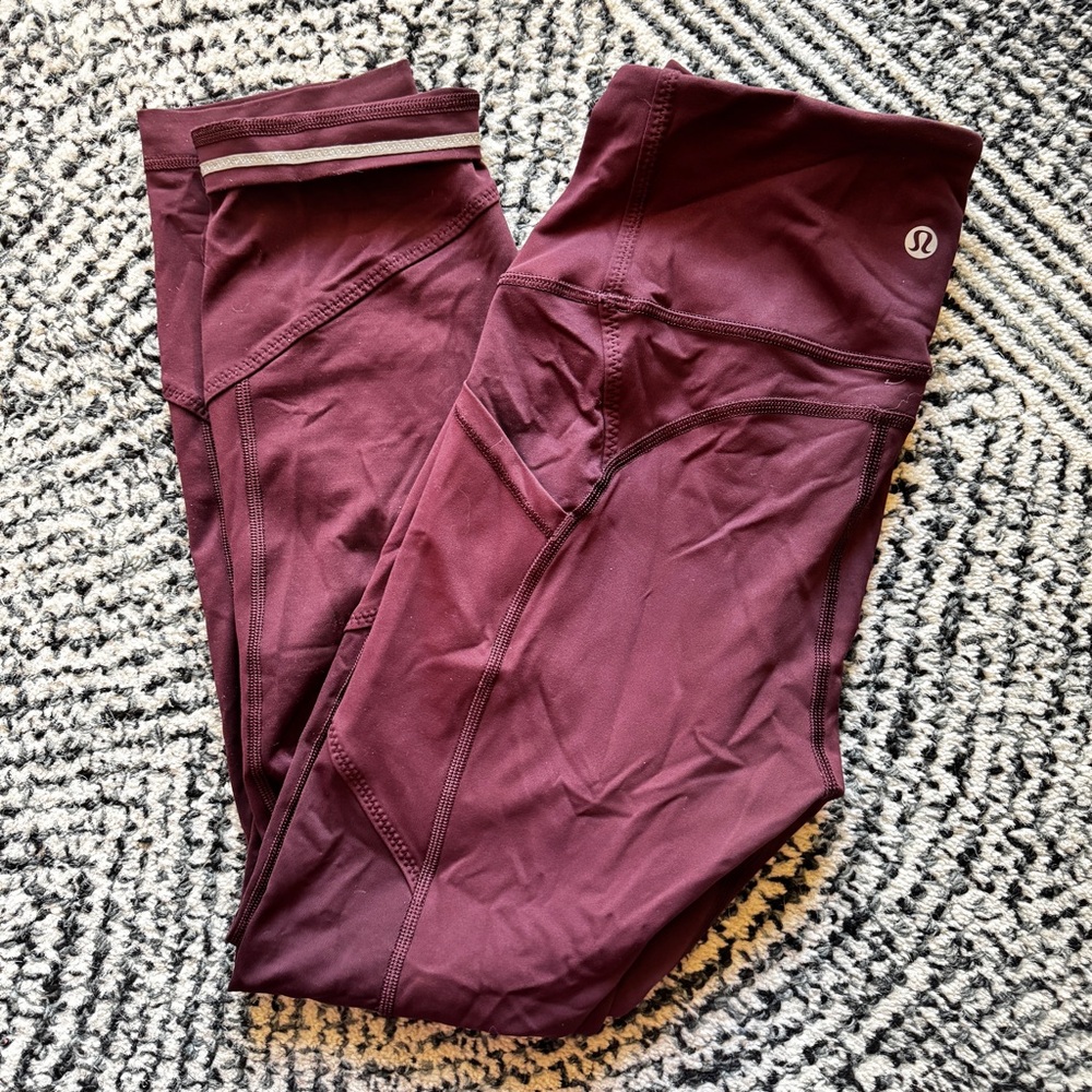 Lululemon size 6 high waisted leggings with pockets